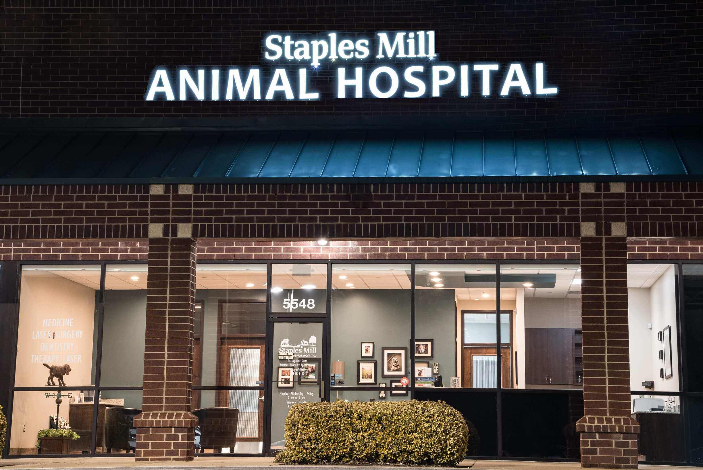 Staples Mill Animal Hospital Night View